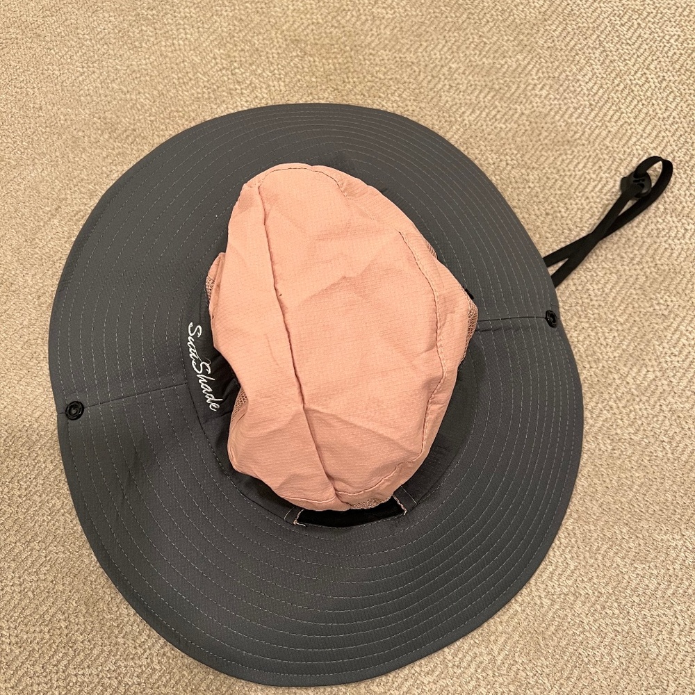 SunShade Hat Side Vents Pony Tail Hole Adjustable Straps